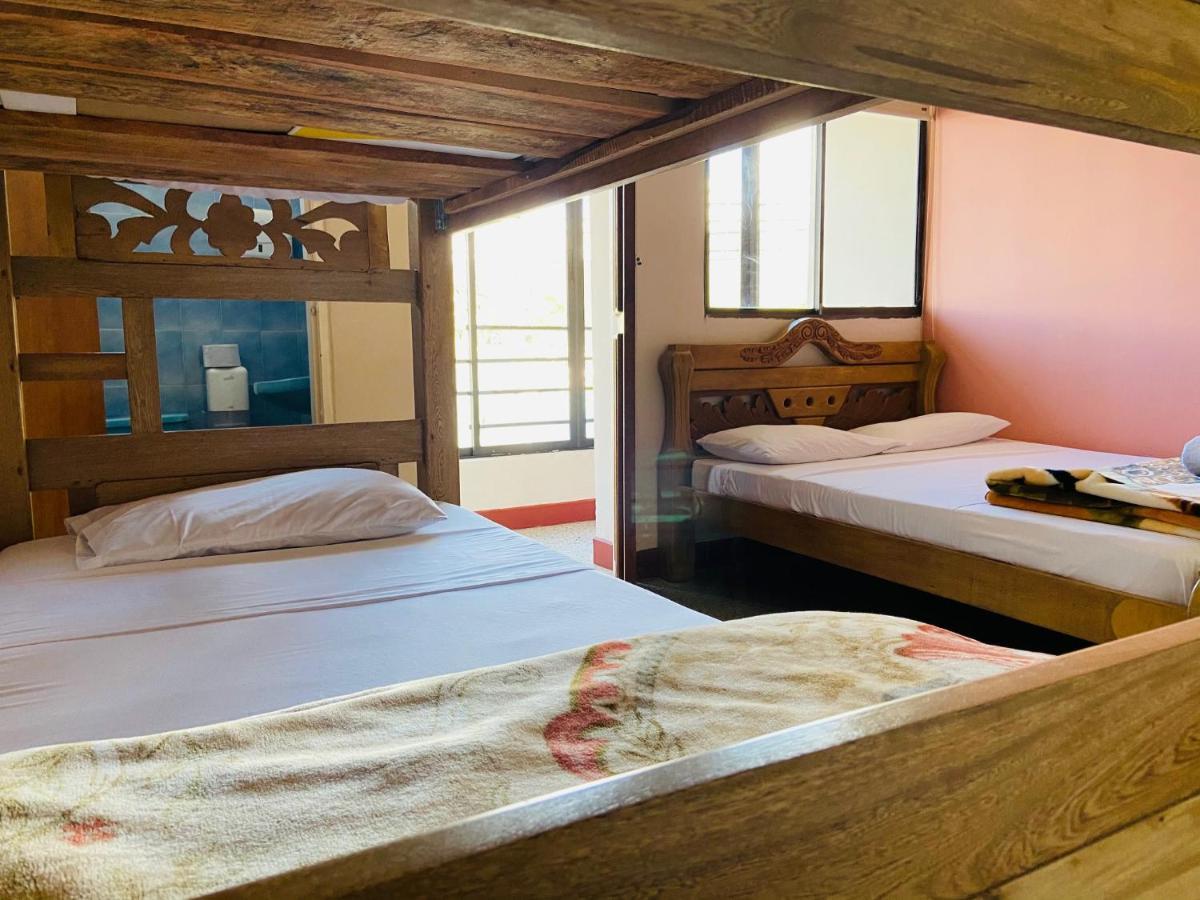 Hotel La Avenida Guatapé Extérieur photo