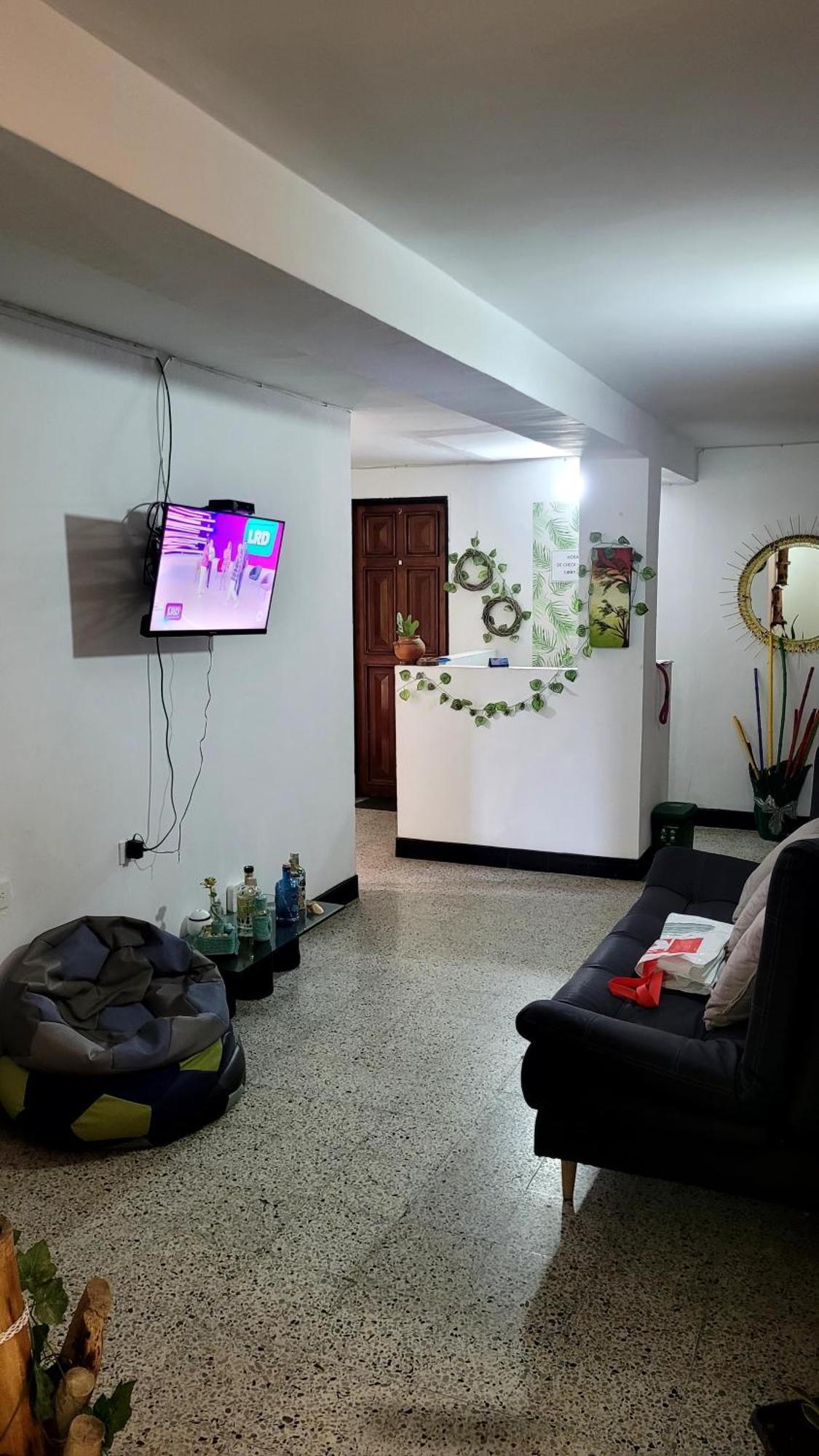 Hotel La Avenida Guatapé Extérieur photo